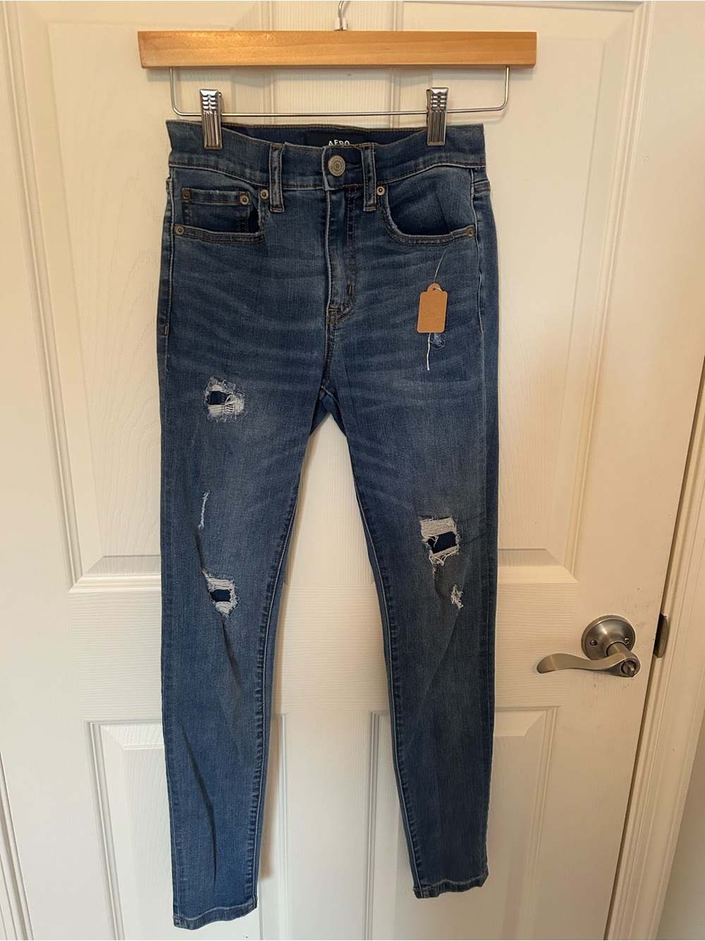 Women’s Ripped Skinny Jeans in Dark Blue - Slim Fit size 0